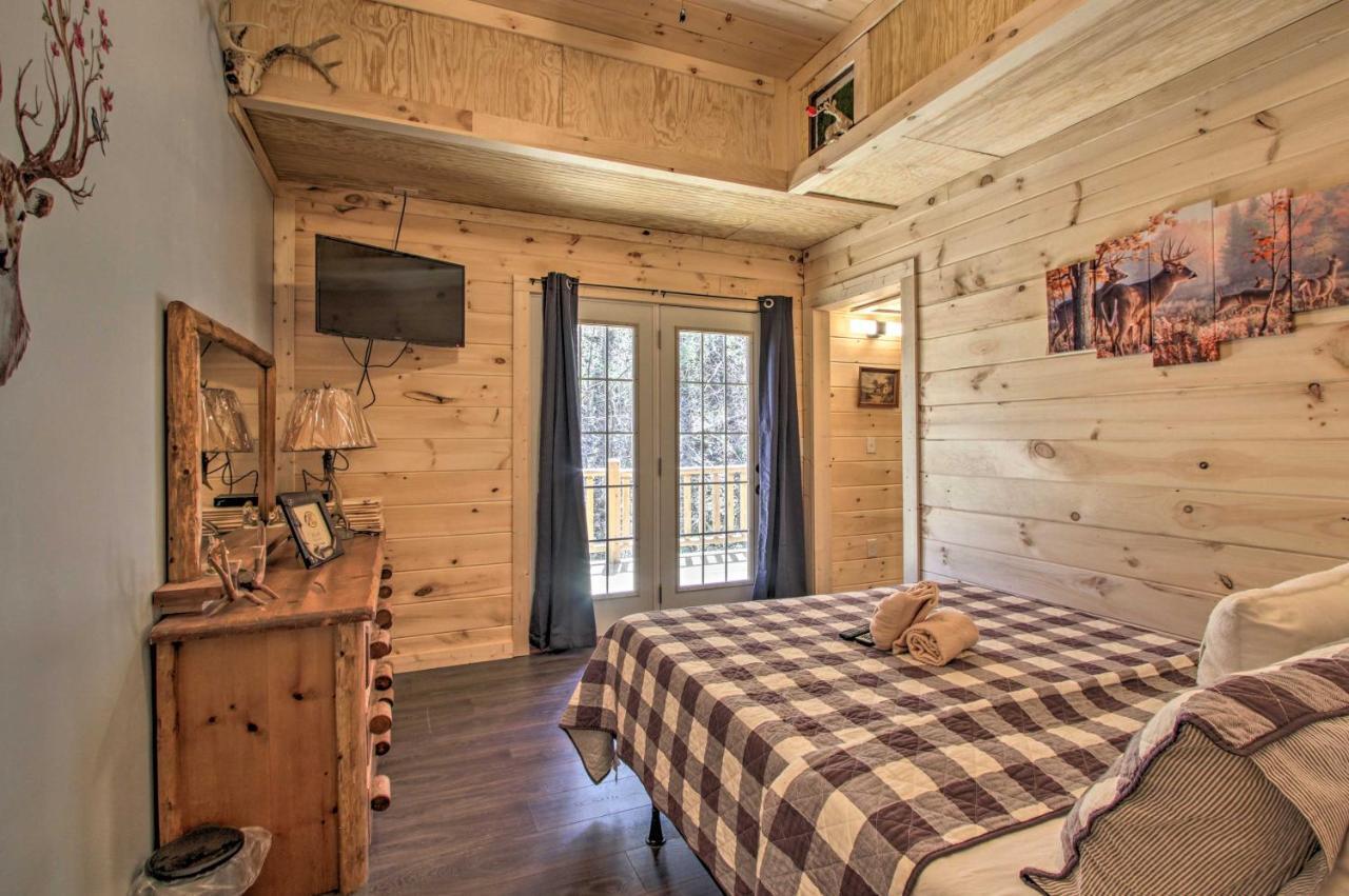 The Phoenix Cabin With Hot Tub In Gatlinburg! Esterno foto